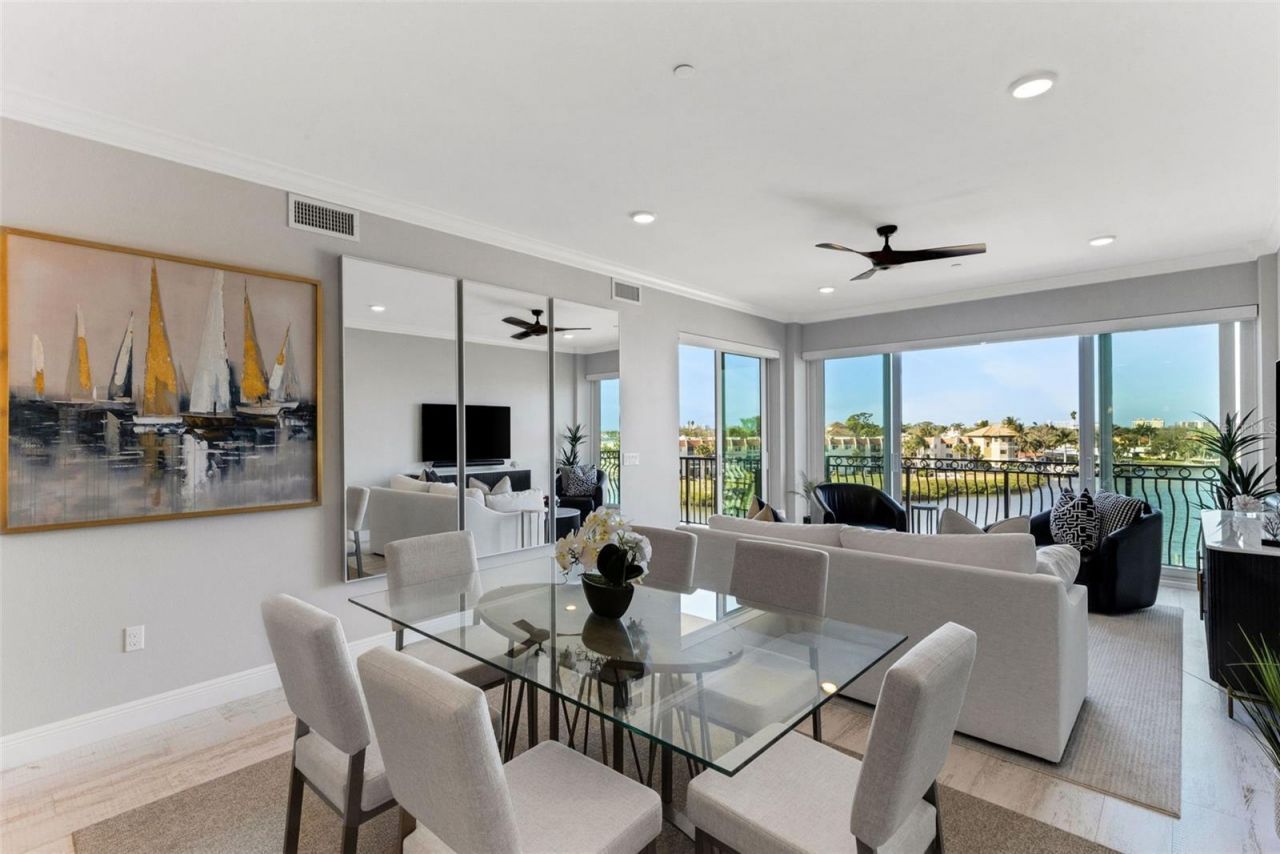 501 Tamiami Trail N, Unit 402, Venice, FL 34285 Photo