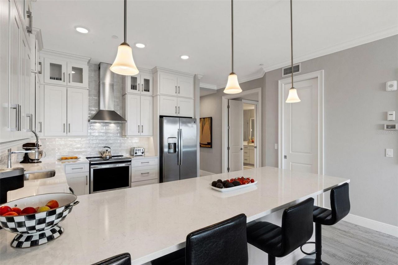 501 Tamiami Trail N, Unit 402, Venice, FL 34285 Photo