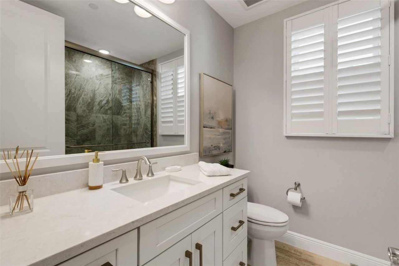 501 Tamiami Trail N, Unit 402, Venice, FL 34285 Photo