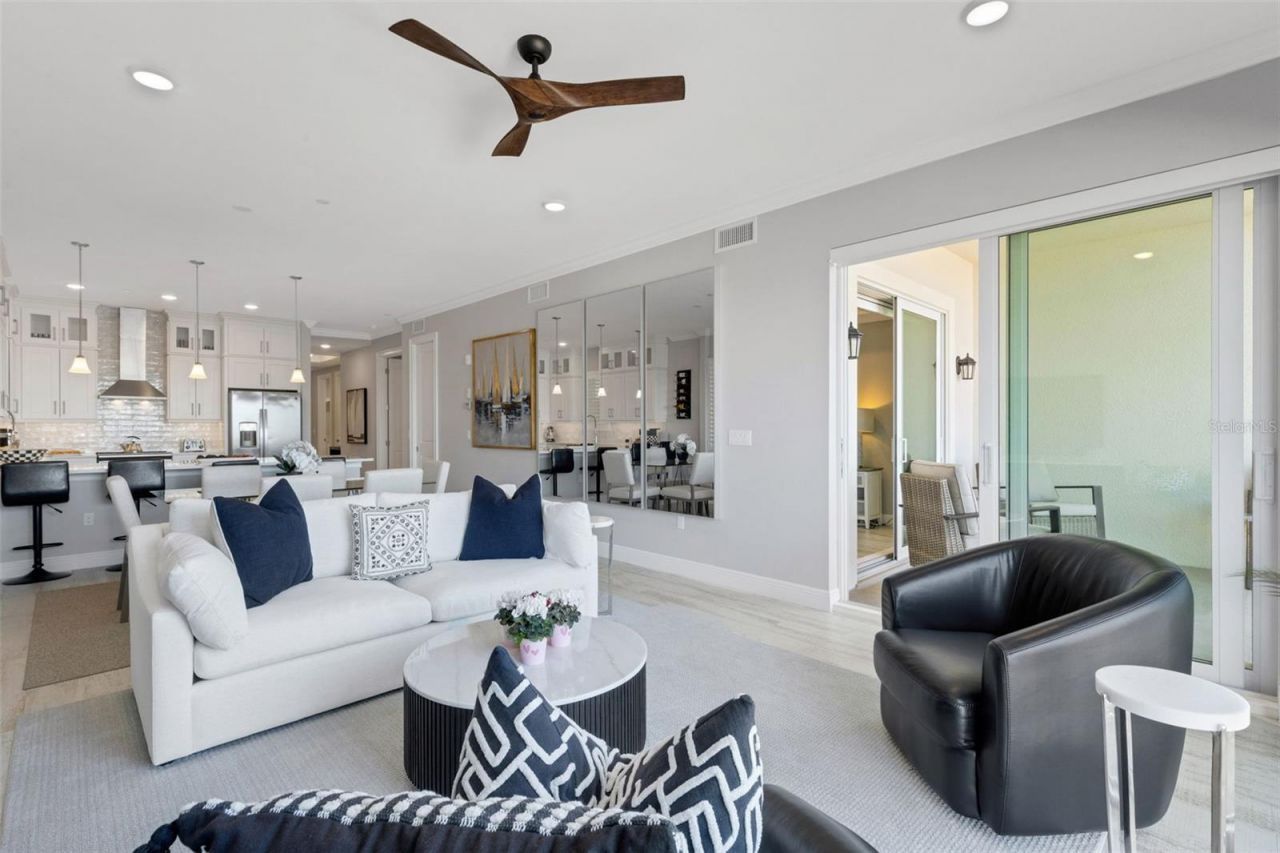 501 Tamiami Trail N, Unit 402, Venice, FL 34285 Photo