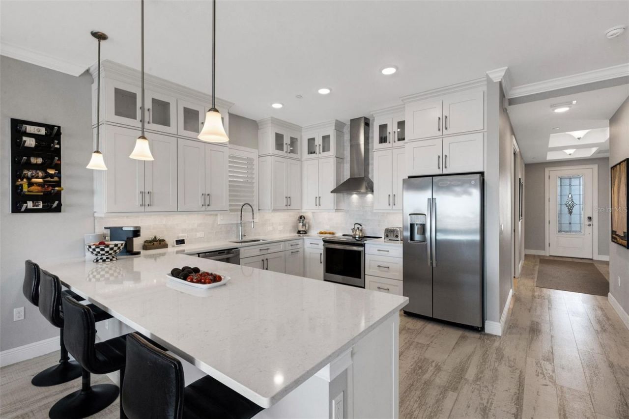 501 Tamiami Trail N, Unit 402, Venice, FL 34285 Photo