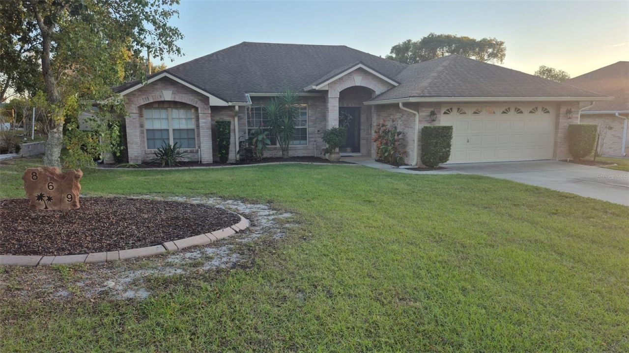 869 Sylvia Drive, Deltona, FL 32725 Main Photo