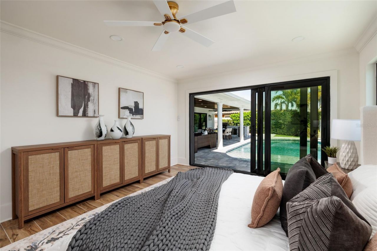 2032 Kansas Avenue Ne, Saint Petersburg, FL 33703 Photo