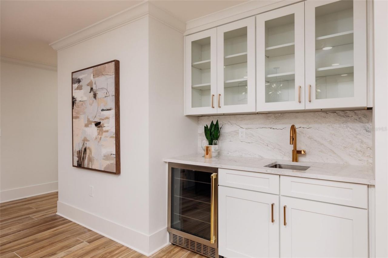 2032 Kansas Avenue Ne, Saint Petersburg, FL 33703 Photo