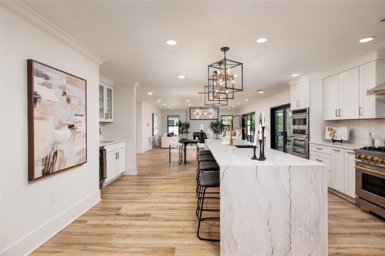 2032 Kansas Avenue Ne, Saint Petersburg, FL 33703 Photo