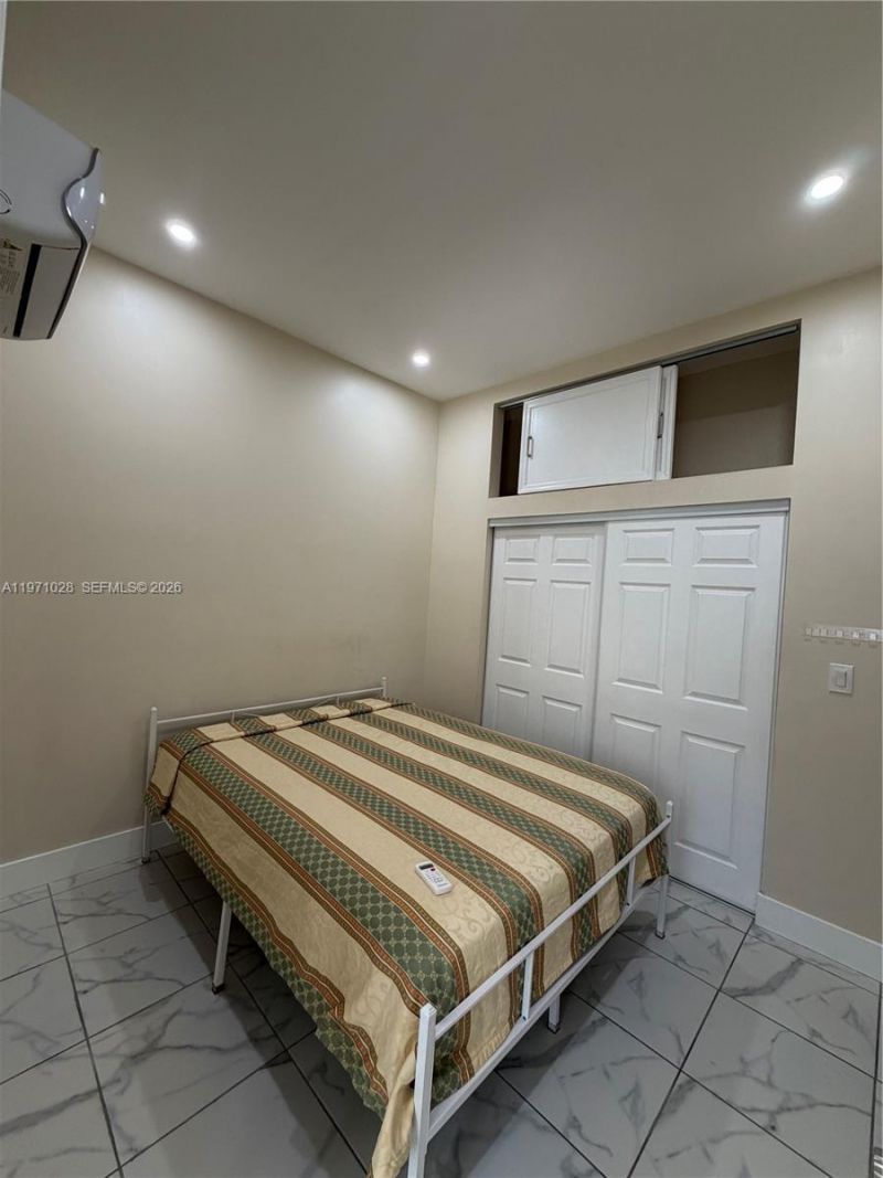 18255 SW 145th Ave , Unit Back, Miami, FL 33177 Photo