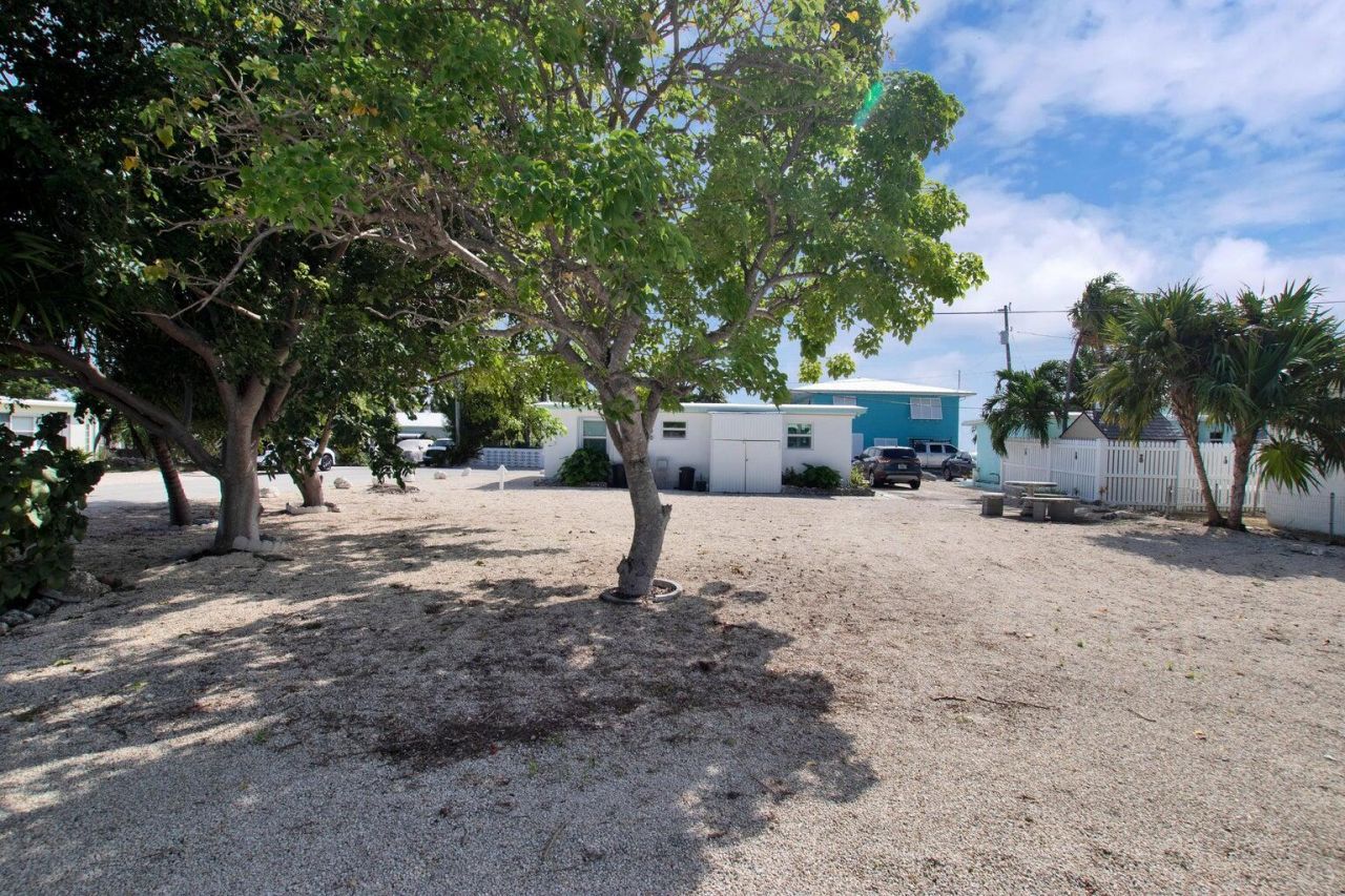 Lot 70 5th Avenue, Lot #Ocean, Marathon, FL 33050 Photo