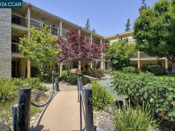 4033 Terra Granada Dr, Unit 9C, Walnut Creek, CA 94595
