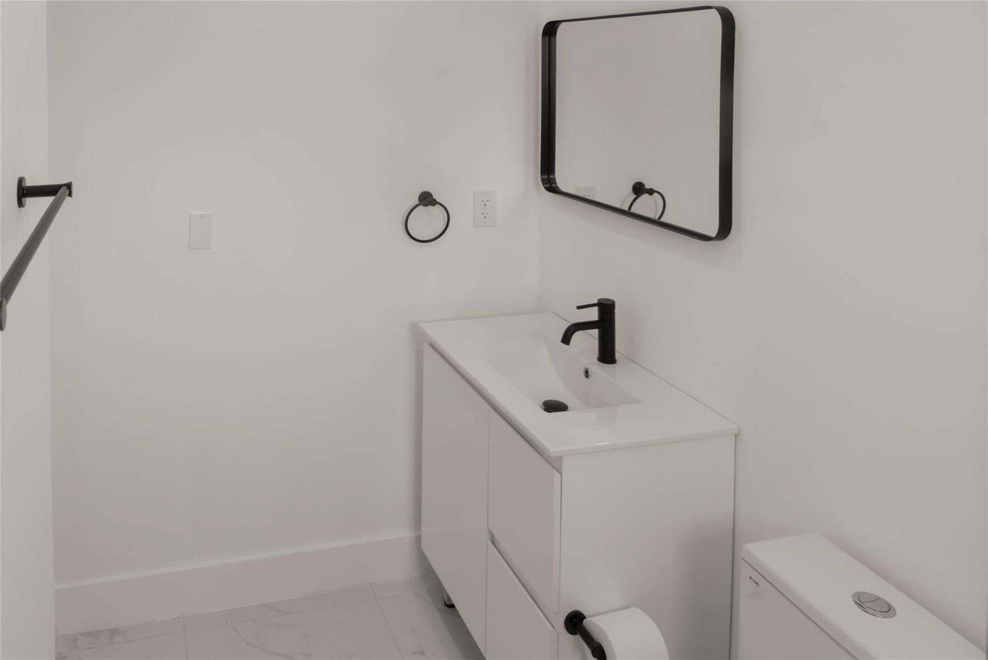 2724 SW 34th Court, Unit B, Miami, FL 33133 Photo