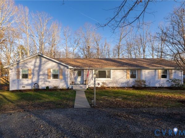 8831 Green Street, Amelia Court House, VA 23002