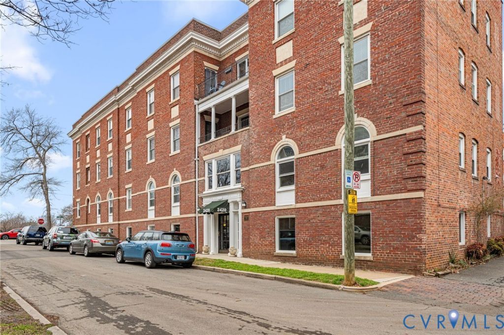 2420 Maplewood Avenue, Unit U1, Richmond, VA 23220 Main Photo