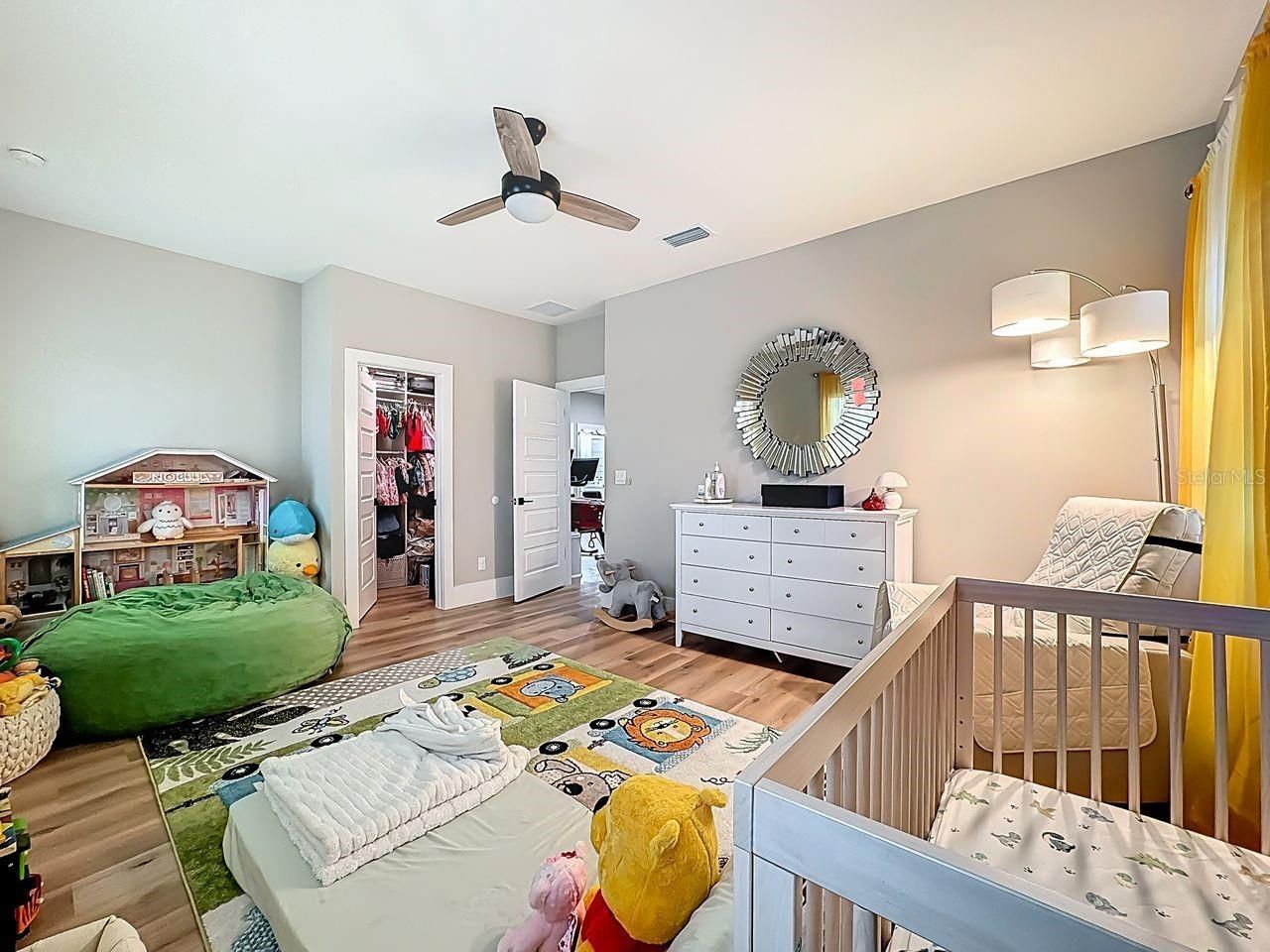 2720 S Shine Avenue, Orlando, FL 32806 Photo