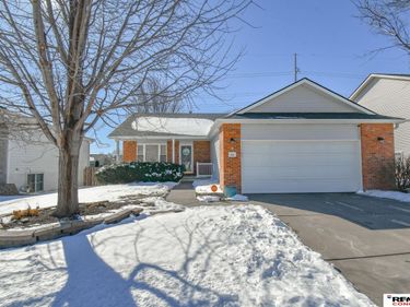 1641 Annette Lane, Lincoln, NE 68512