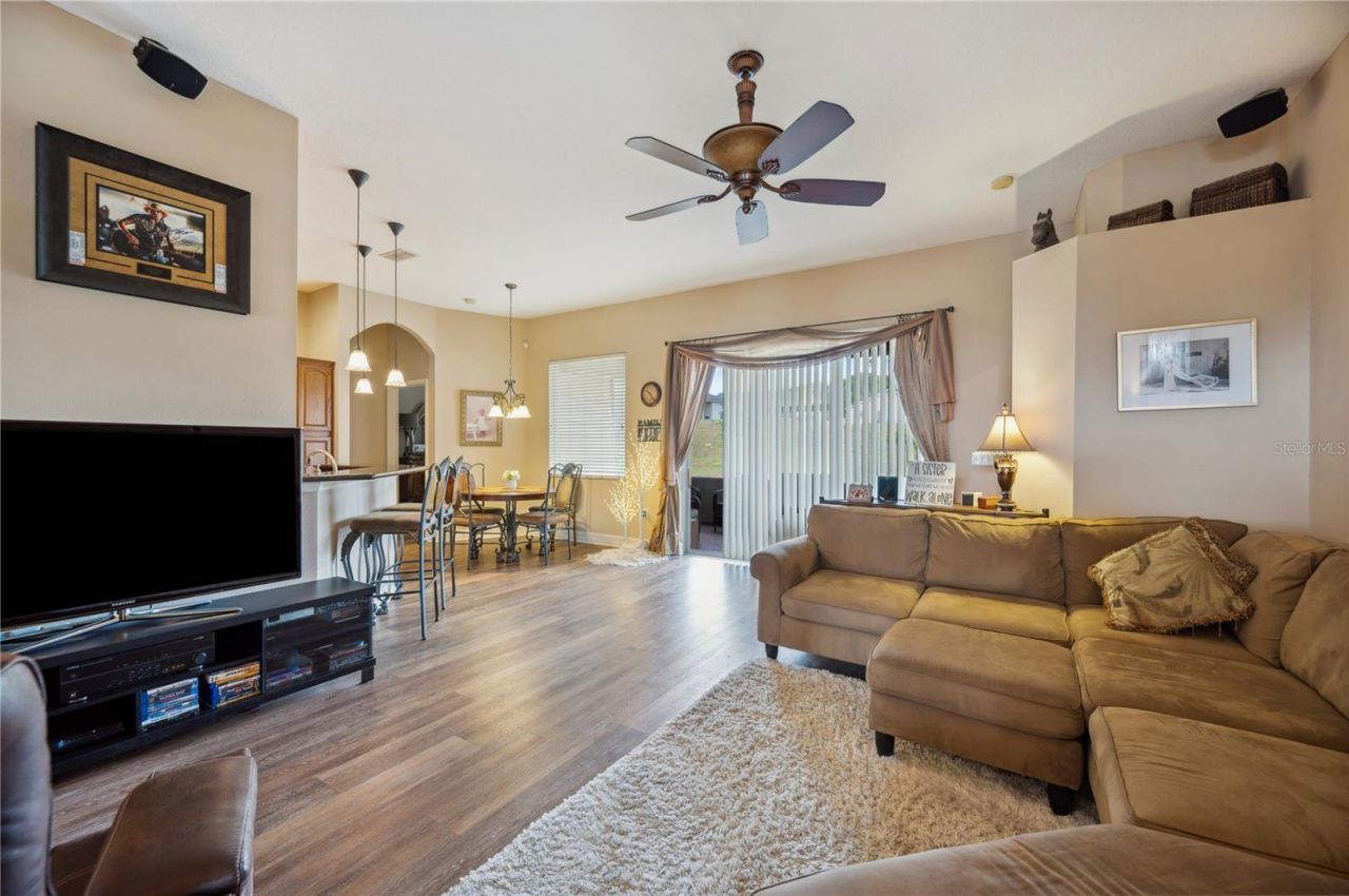 6339 Alamanda Hills Drive, Lakeland, FL 33813 Photo