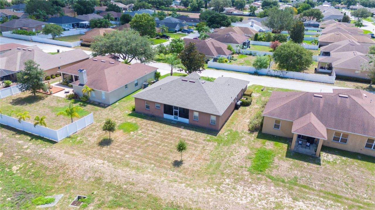 6339 Alamanda Hills Drive, Lakeland, FL 33813 Photo