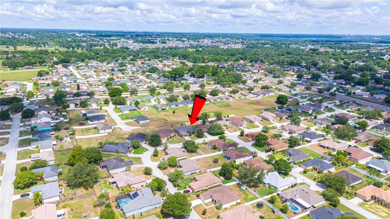 6339 Alamanda Hills Drive, Lakeland, FL 33813 Photo