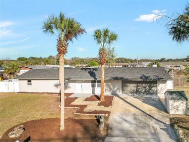 15705 SE 92ND AVENUE, SUMMERFIELD, FL 34491