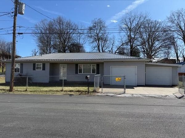 110 WINGER, BECKLEY, WV 25801