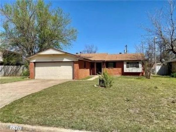 1810 Bellaire Drive, Moore, OK 73160