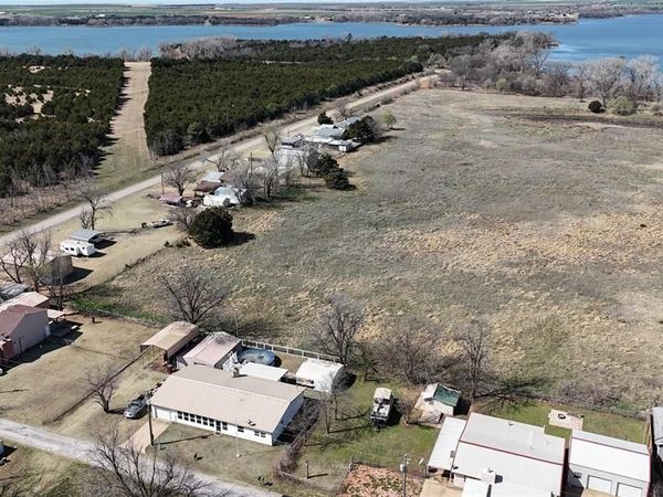 122 Meadowlark Lane, Fort Cobb, OK 73038