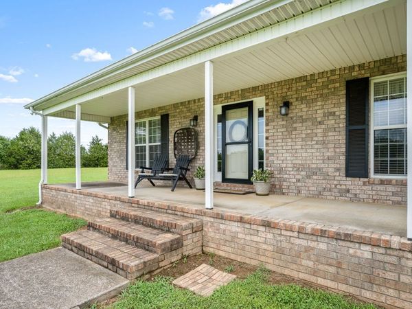 4330 River Ln, Milton, TN 37118