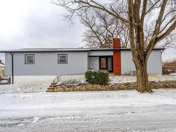 3720 Kelly Ave Avenue, Toledo, OH 43613