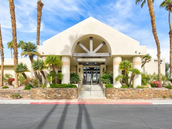 77568 Calle Las Brisas N, Palm Desert, CA 92211