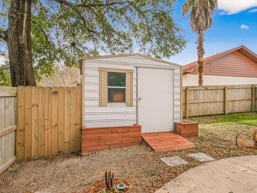 Property Image 42