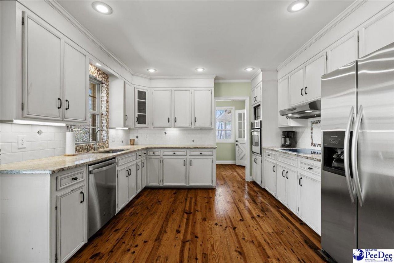 1018 Santee Dr. Photo 10