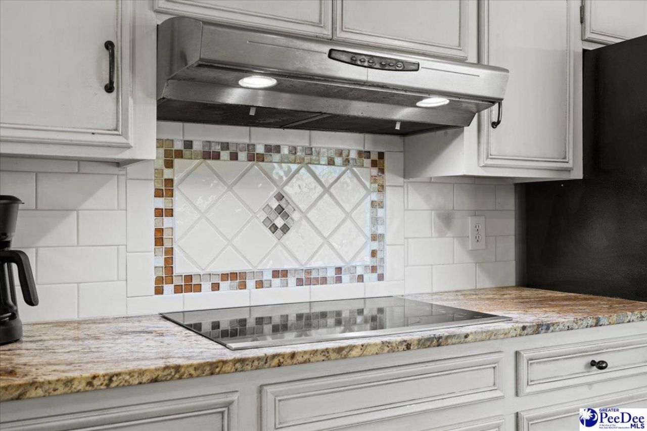 1018 Santee Dr. Photo 13