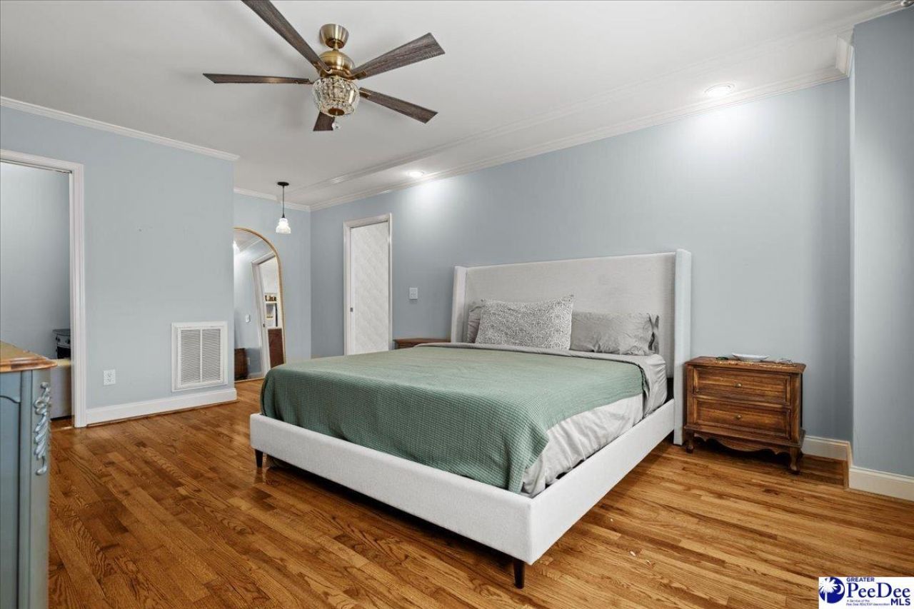 1018 Santee Dr. Photo 20