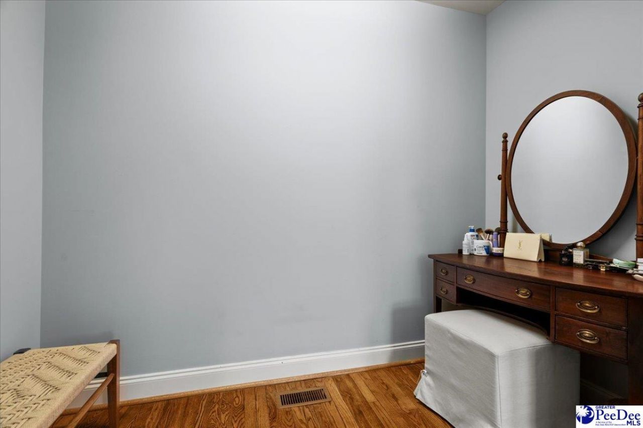 1018 Santee Dr. Photo 26