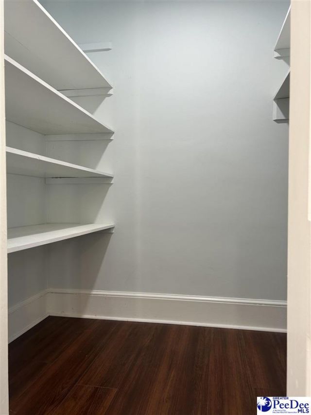 615 E Main St. Photo 21