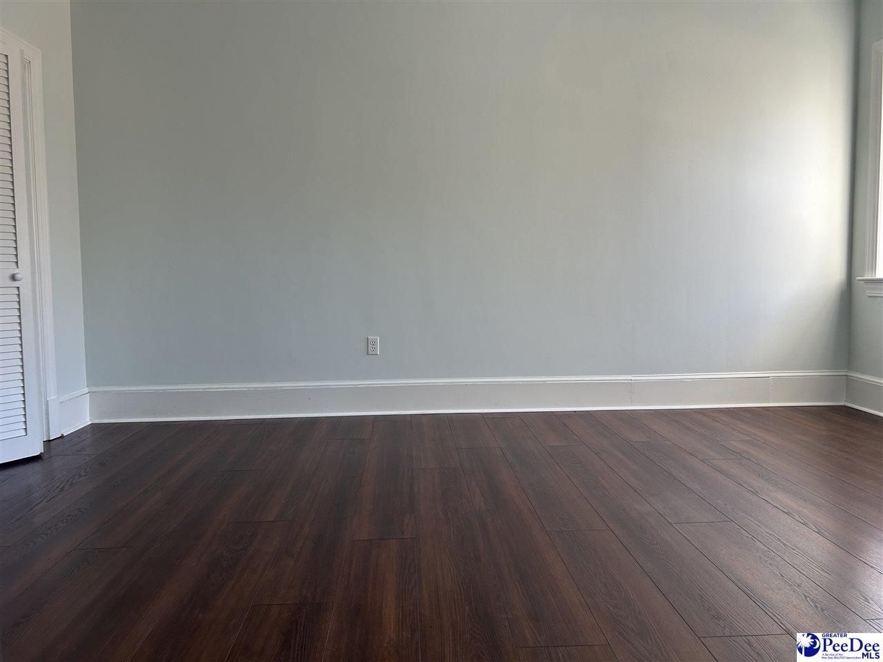 615 E Main St. Photo 26