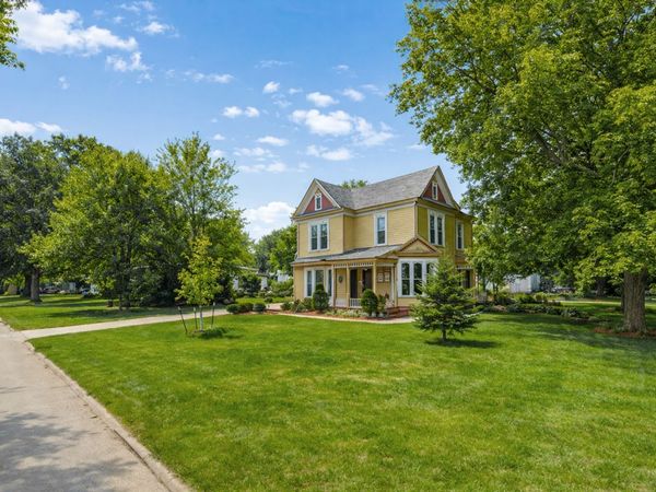 1103 26th Street, Marion, IA 52302