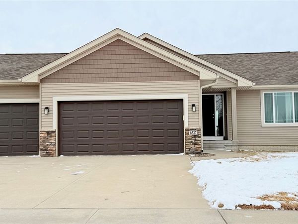 6327 Prairie Sage, Cedar Rapids, IA 52404