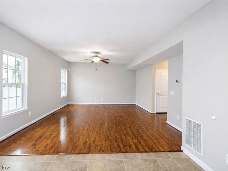 38446 Foxglen Avenue, Avon, OH 44011 Photo 10