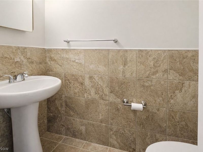 38446 Foxglen Avenue, Avon, OH 44011 Photo 15