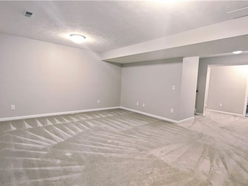 38446 Foxglen Avenue, Avon, OH 44011 Photo 32