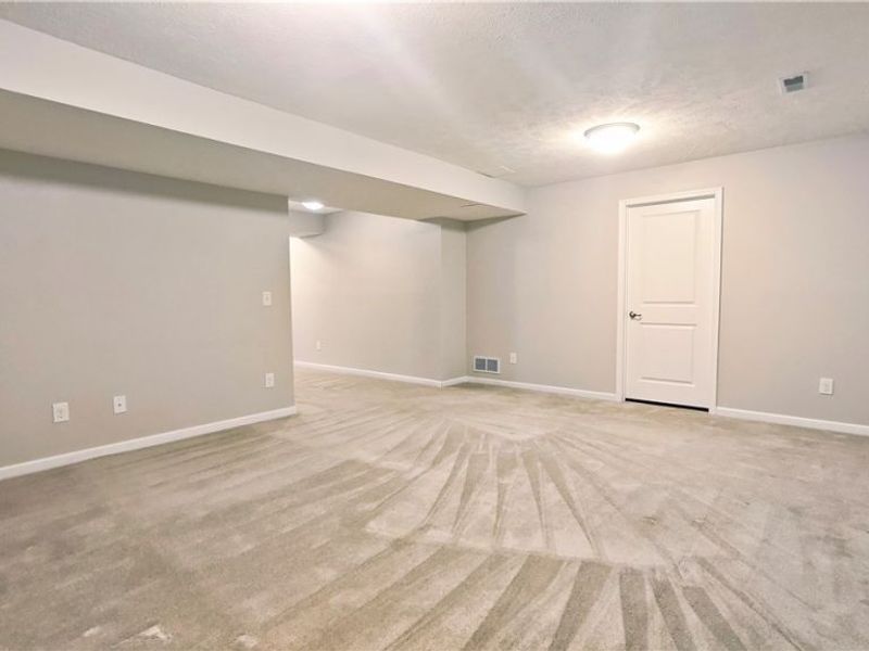 38446 Foxglen Avenue, Avon, OH 44011 Photo 33