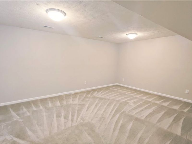 38446 Foxglen Avenue, Avon, OH 44011 Photo 34