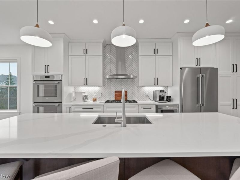 3525 Rembrandt Lane, Cleveland, OH 44124 Photo 12