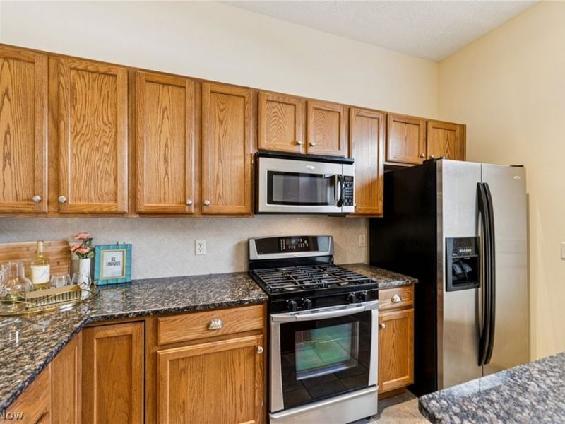 38778 Renwood Avenue, Avon, OH 44011 Photo 11