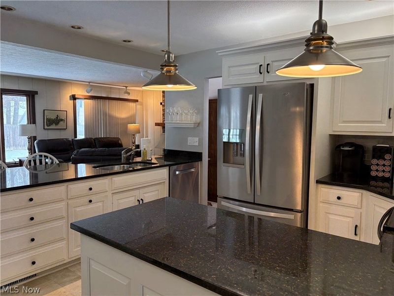 32612 Redwood Boulevard, Avon Lake, OH 44012 Photo 12