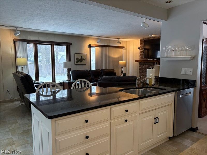 32612 Redwood Boulevard, Avon Lake, OH 44012 Photo 13