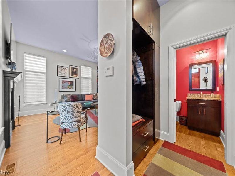 1589 E 118th Street, Cleveland, OH 44106 Photo 16