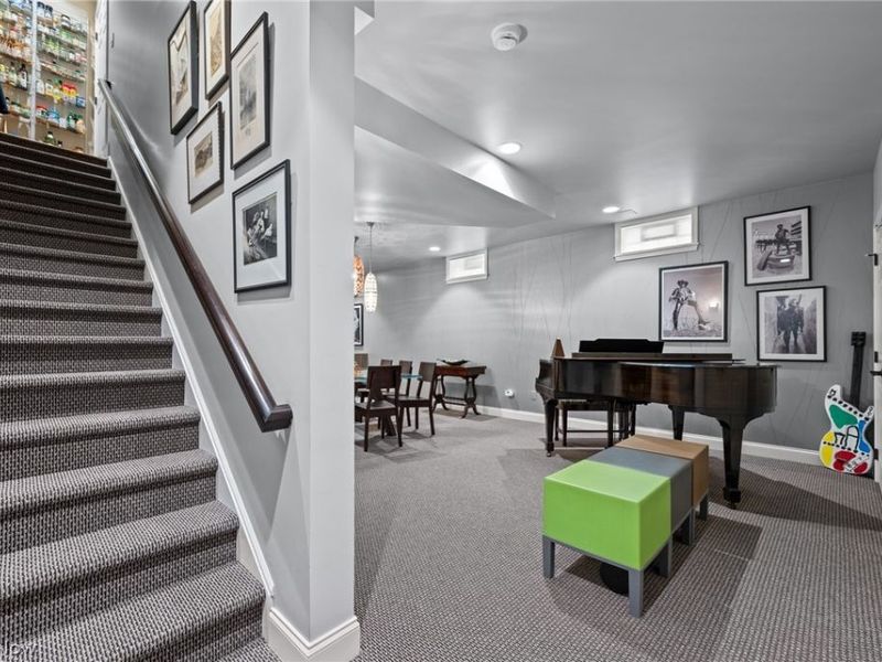 1589 E 118th Street, Cleveland, OH 44106 Photo 39