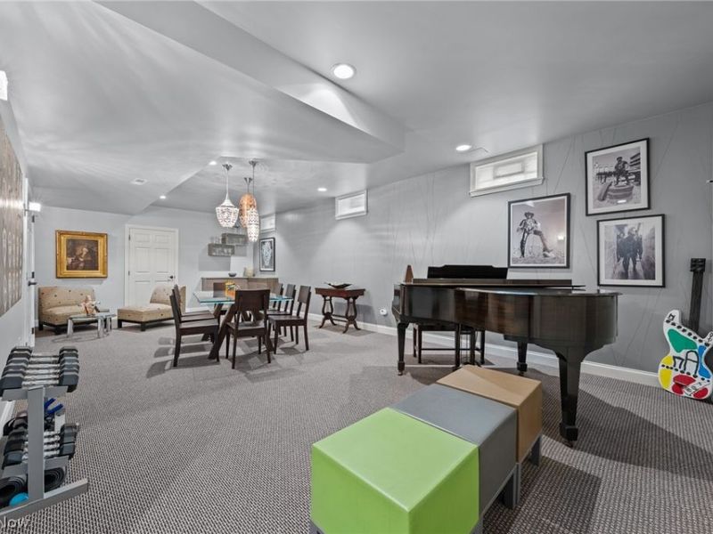 1589 E 118th Street, Cleveland, OH 44106 Photo 40