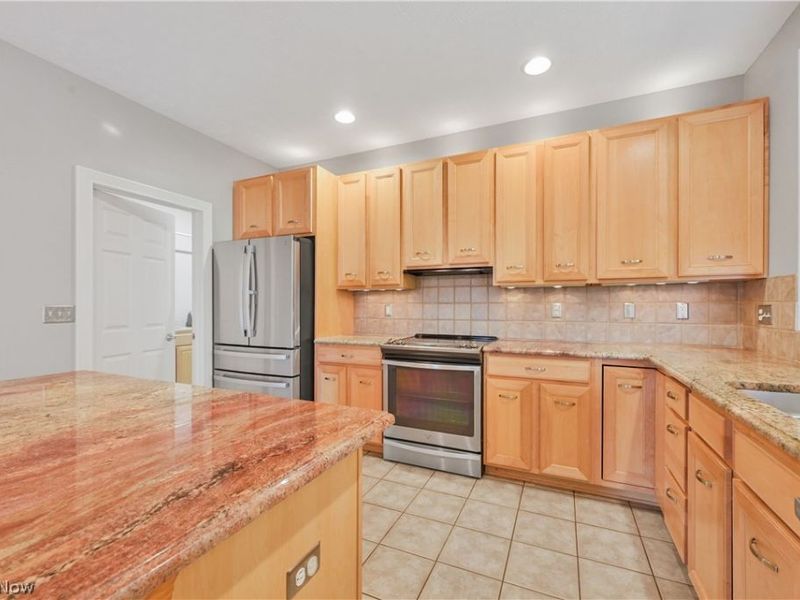 1693 Elm Drive, Avon, OH 44011 Photo 13