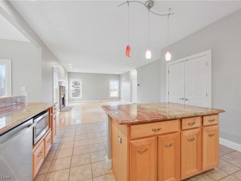 1693 Elm Drive, Avon, OH 44011 Photo 14